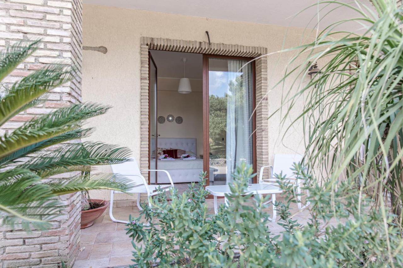 Villa Laoconte Piscina, Jacuzzi E Biliardo Canicattì Kültér fotó